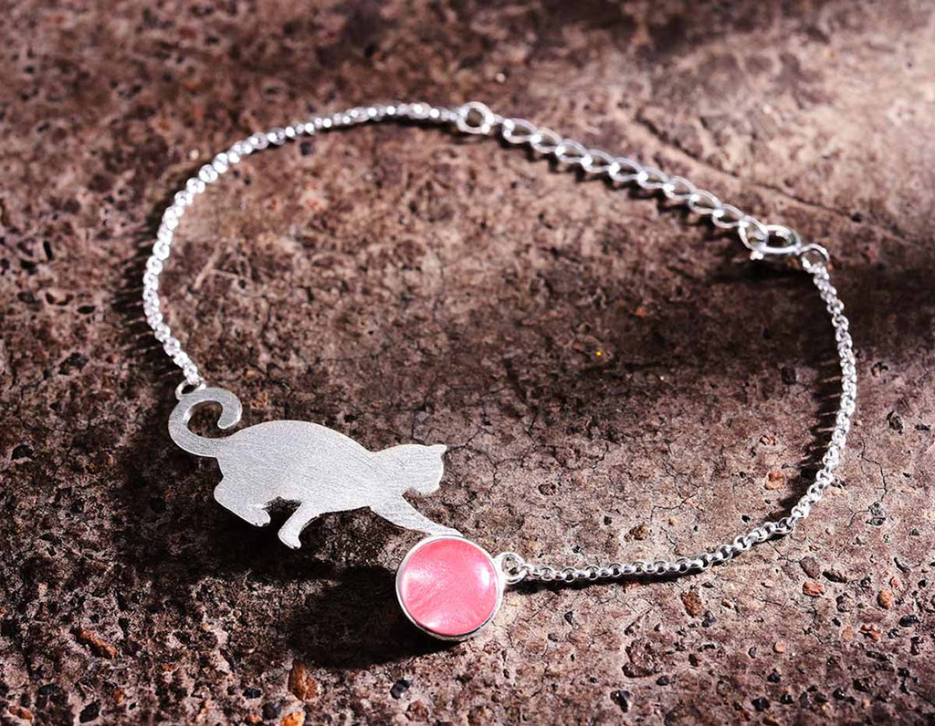 Whisker Embrace Bracelet