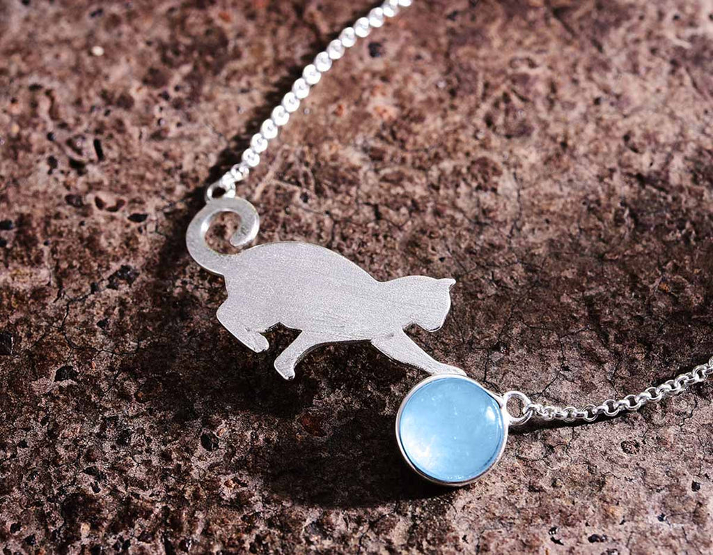 Whisker Embrace Bracelet