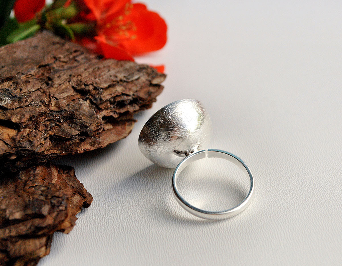 Elysian Plum Blossom Ring