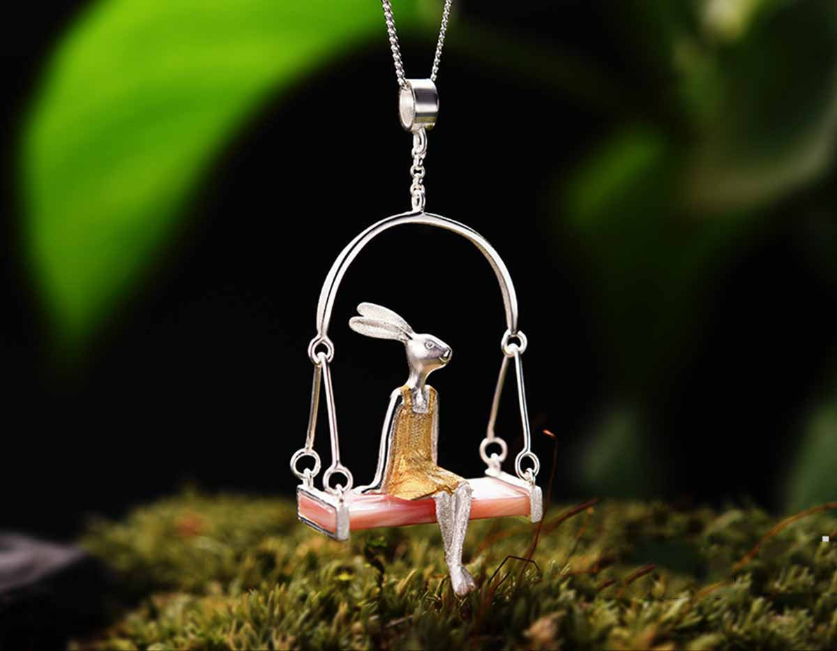 Serenade of the Sylvan Pendant
