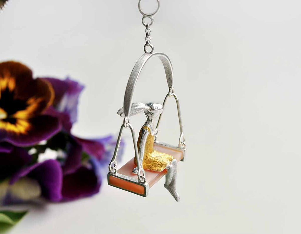 Serenade of the Sylvan Pendant