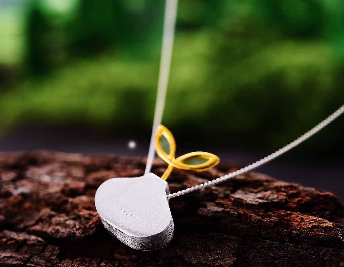 Verdant Echo Pendant